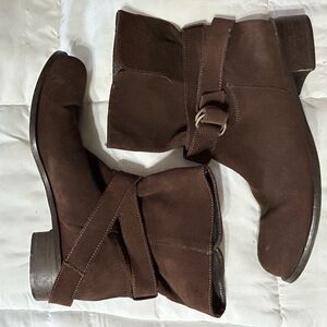 Garnet Hill Brown Suede Ankle Bootie Made in Italy Women Size 10 Leather Harness